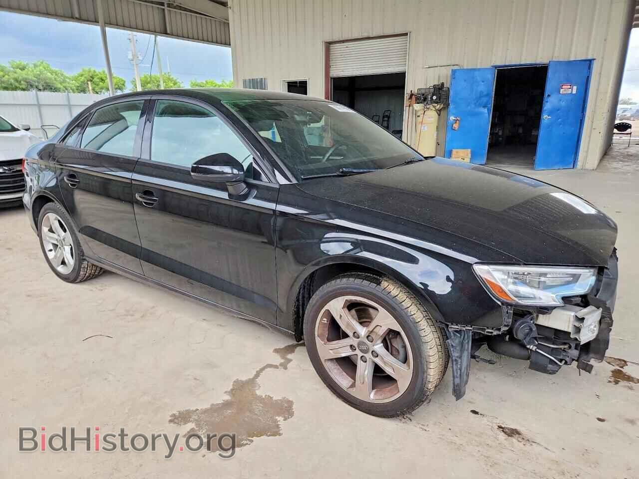 2017 AUDI A3 - VIN: WAUAUGFF3H1037513 - Фото 4