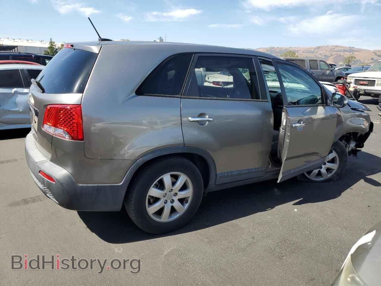 2012 KIA SORENTO - VIN: 5XYKT4A13CG253116 - Фото 3