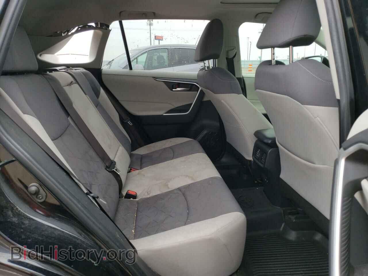 2019 TOYOTA RAV4 - VIN: JTMP1RFV0KD016357 - Фото 11