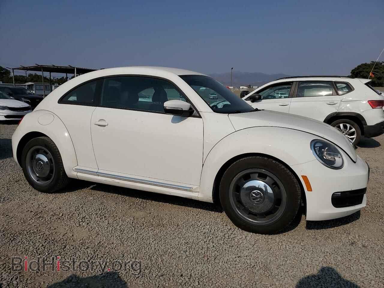 2012 VOLKSWAGEN BEETLE - VIN: 3VWJP7AT8CM619963 - Фото 4