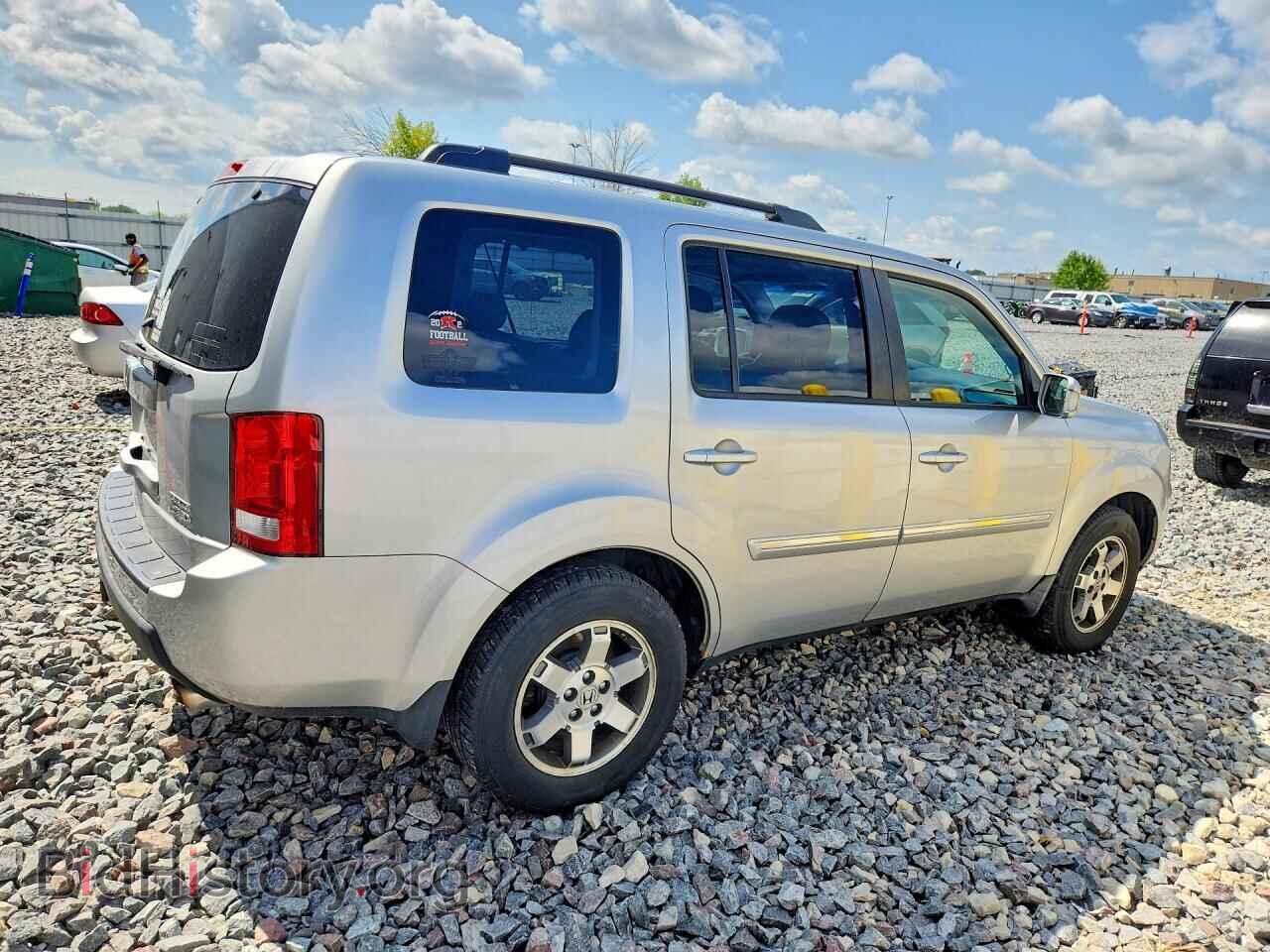 2010 HONDA PILOT - VIN: 5FNYF4H91AB014486 - Фото 3