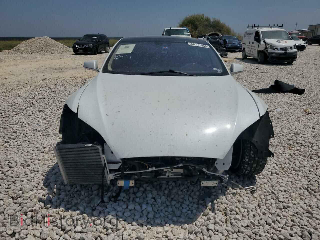 2015 TESLA MODEL S - VIN: 5YJSA1H2XFF084856 - Фото 5