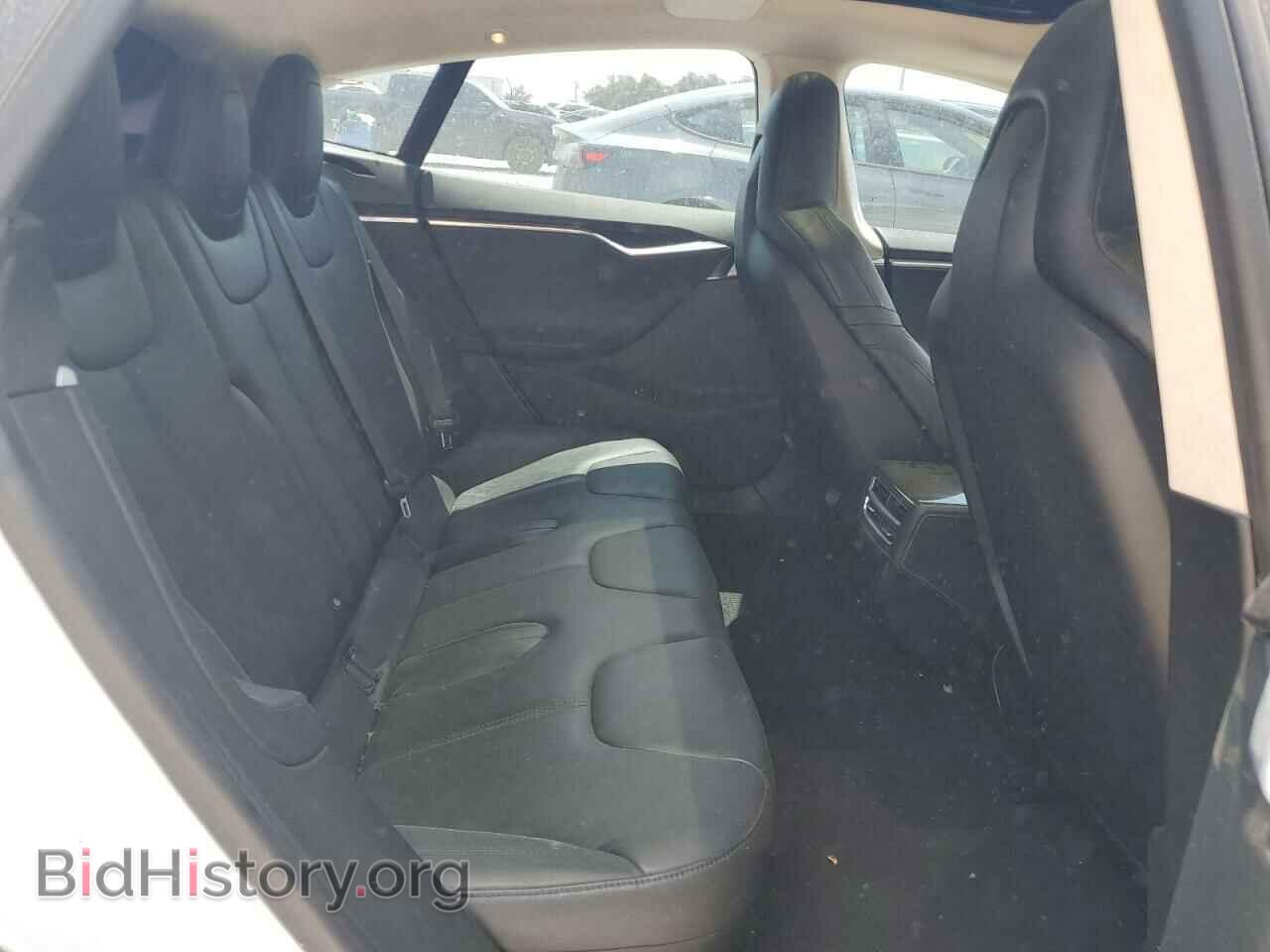 2015 TESLA MODEL S - VIN: 5YJSA1H2XFF084856 - Фото 10