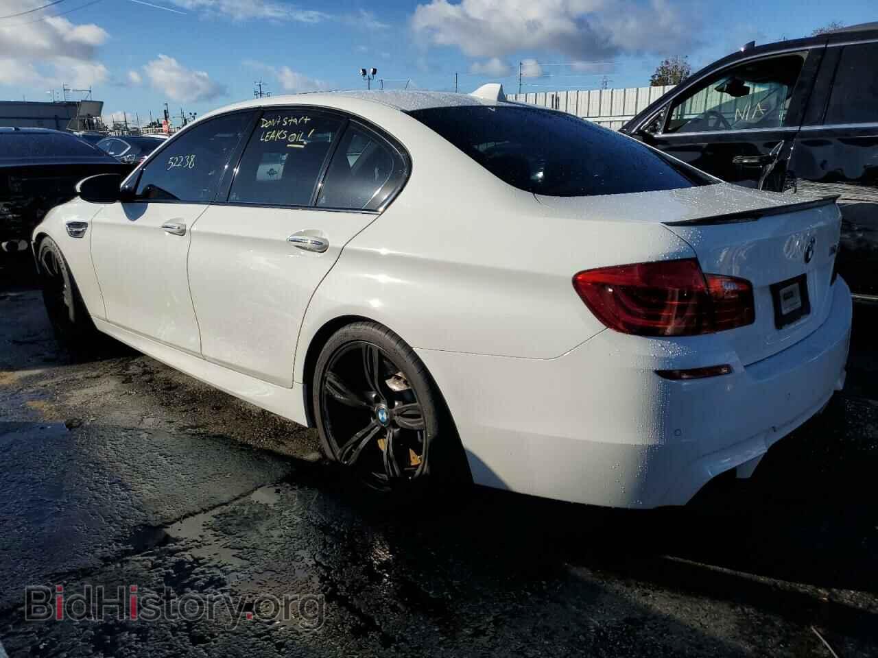 2014 BMW M5 - VIN: WBSFV9C55ED593595 - Фото 3