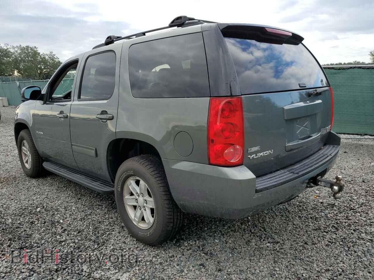 2011 GMC YUKON - VIN: 1GKS2AE0XBR156633 - Фото 2