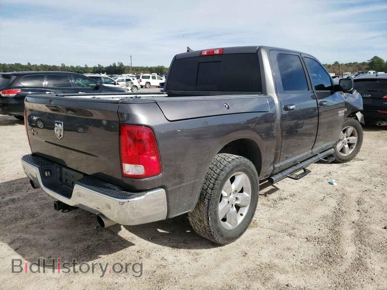 2016 RAM 1500 - VIN: 1C6RR6LT5GS275049 - Photo 4