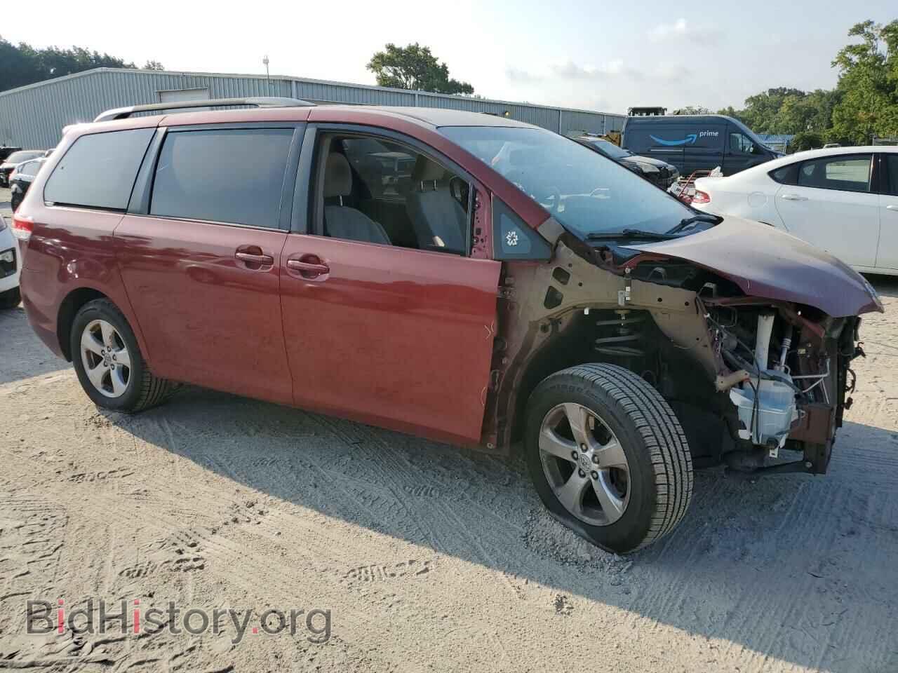 2012 TOYOTA All Models - VIN: 5TDKK3DC2CS197568 - Фото 4