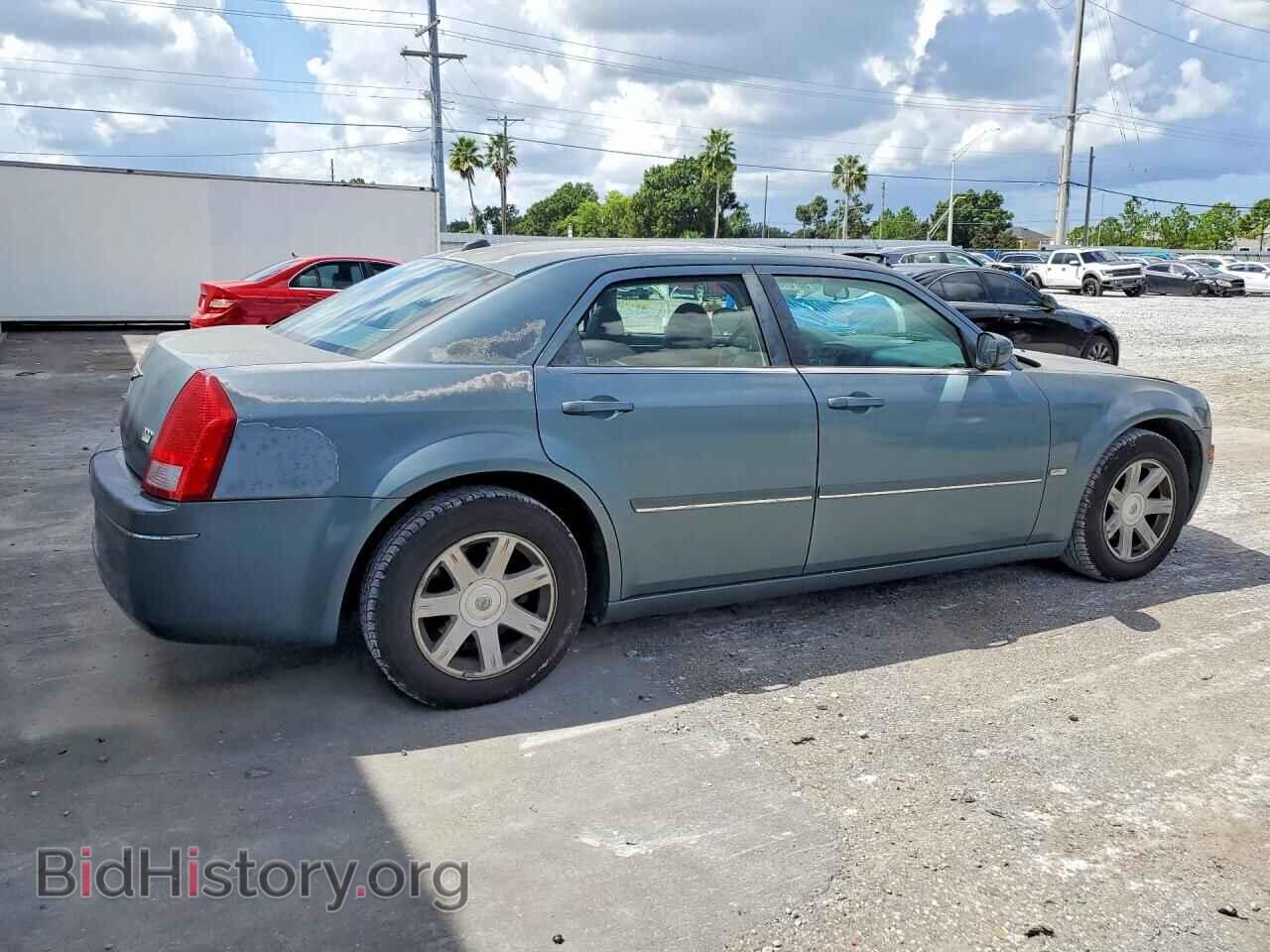 2005 CHRYSLER 300 - VIN: 2C3AA53GX5H574247 - Фото 3