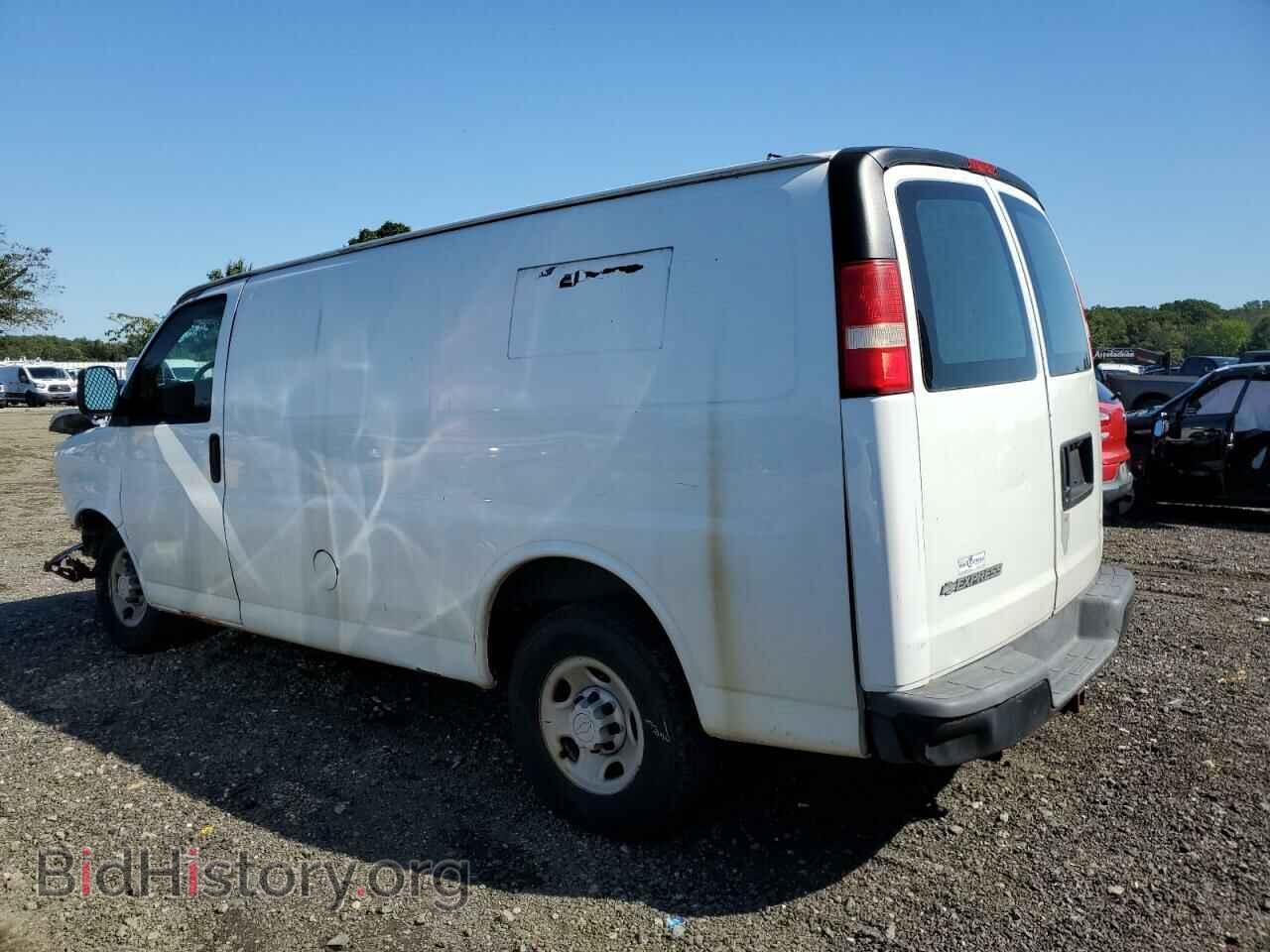 2007 CHEVROLET EXPRESS - VIN: 1GCGG25V971216329 - Фото 2