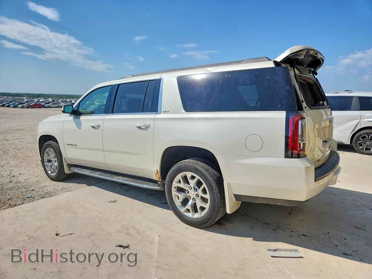2015 GMC YUKON - VIN: 1GKS2HKC2FR699486 - Фото 2