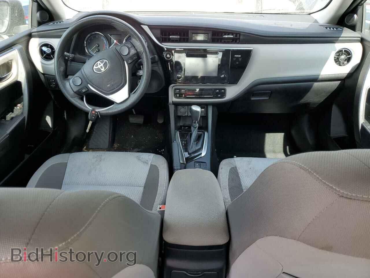 2017 TOYOTA COROLLA - VIN: 2T1BURHE6HC767709 - Фото 8