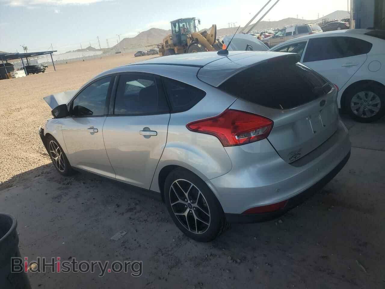 2017 FORD FOCUS - VIN: 1FADP3M28HL223350 - Фото 2