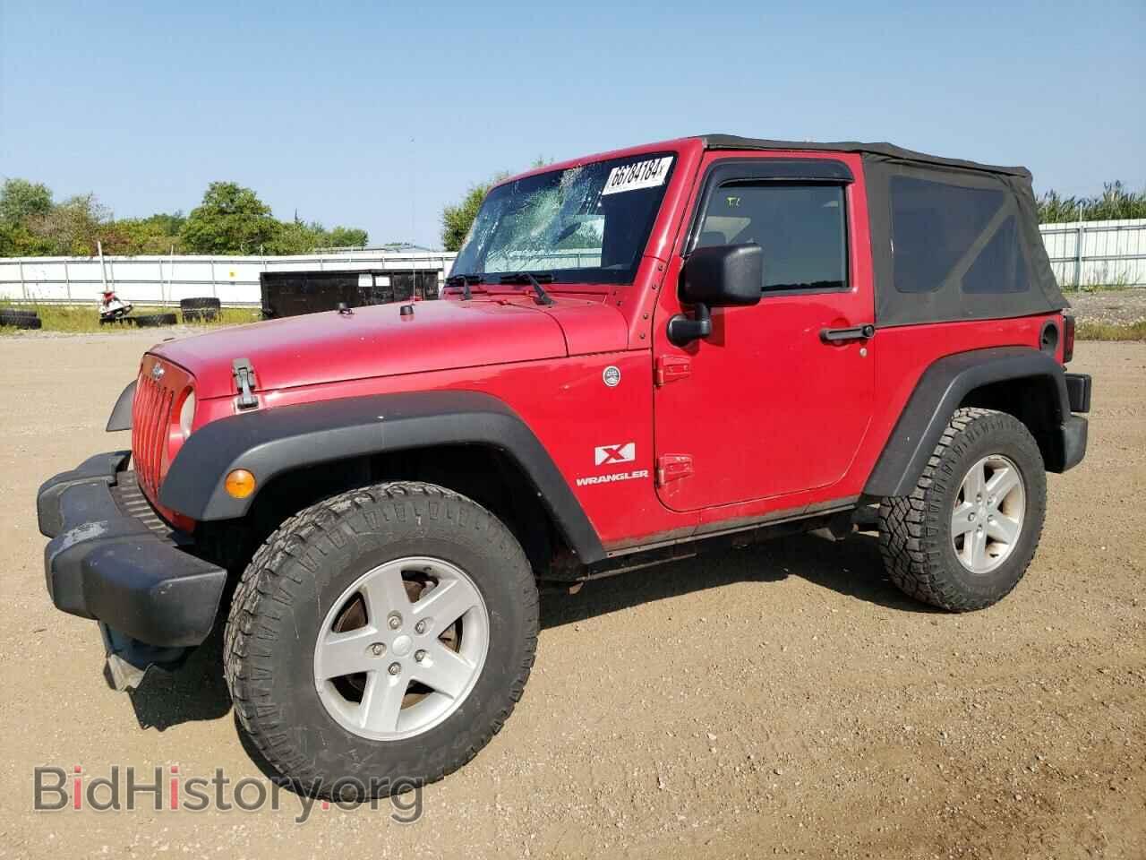 Photo 1J4FA24108L532861 - JEEP WRANGLER 2008