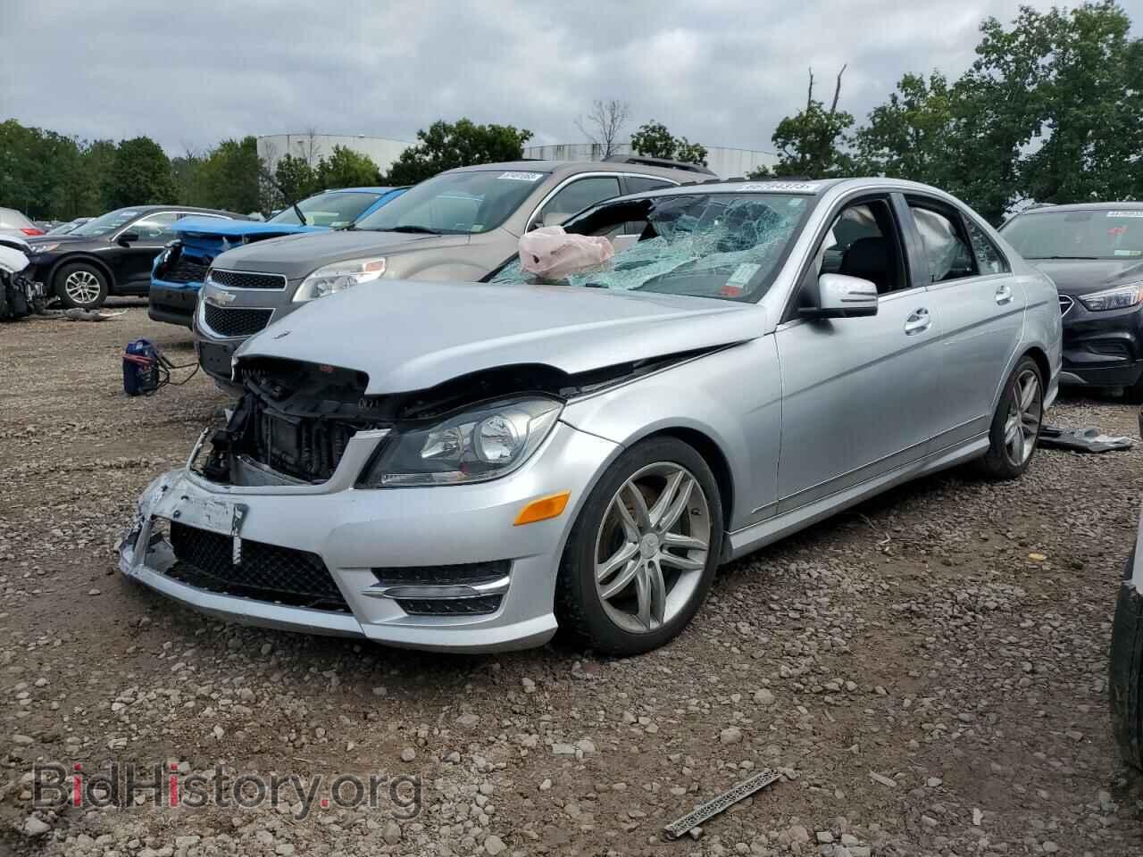 Фотография WDDGF8AB8DR274534 - MERCEDES-BENZ C-CLASS 2013