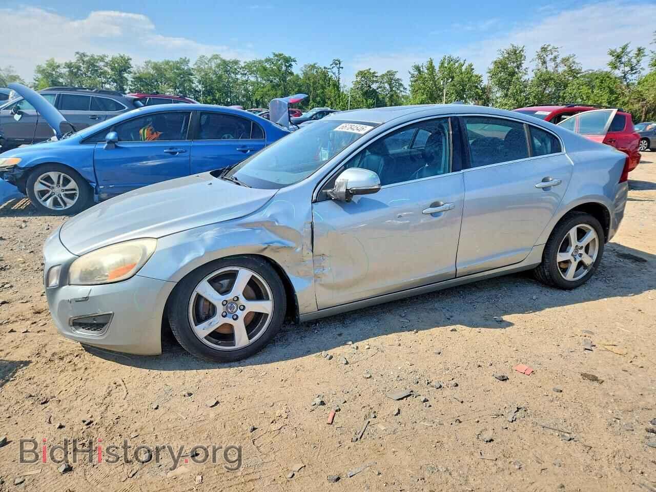Photo YV1612FH8D2177643 - VOLVO S60 2013