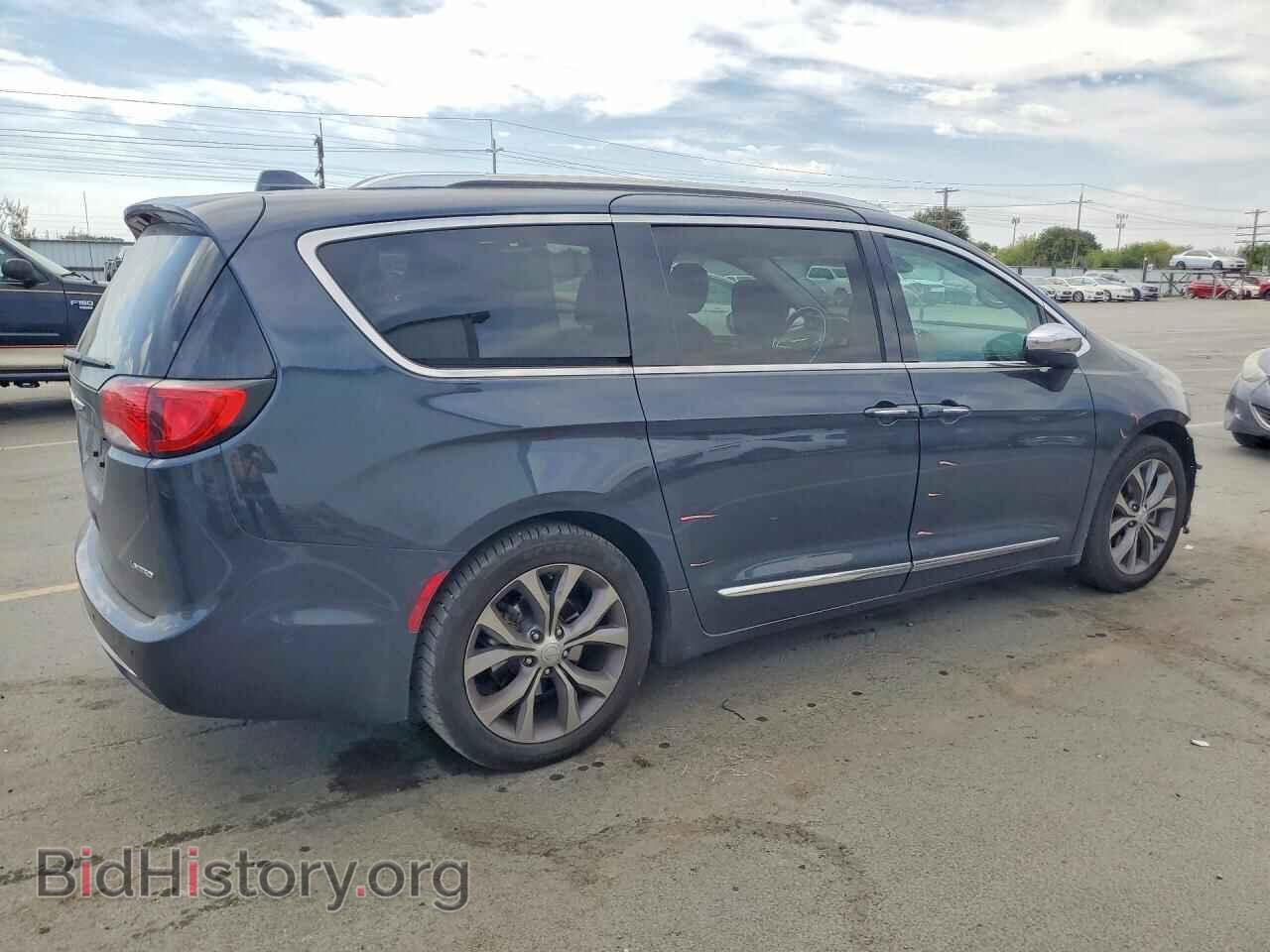 2019 CHRYSLER PACIFICA - VIN: 2C4RC1GG5KR604689 - Photo 3