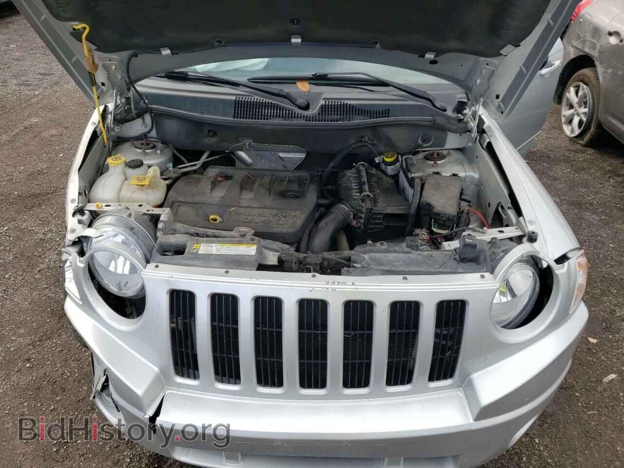 2010 JEEP COMPASS - VIN: 1J4NF4FB4AD653794 - Photo 7
