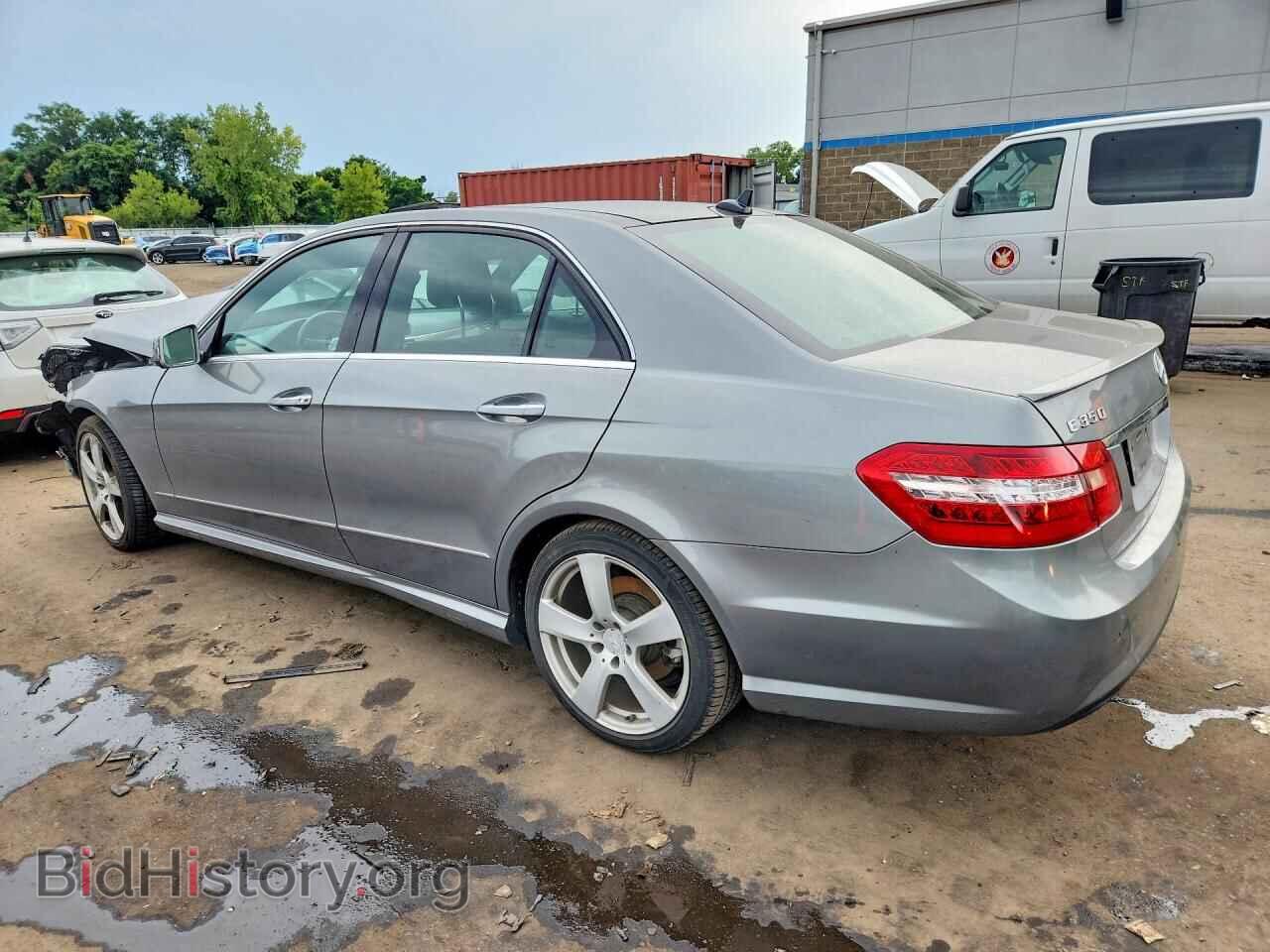 2011 MERCEDES-BENZ E-CLASS - VIN: WDDHF8HB8BA418444 - Фото 2