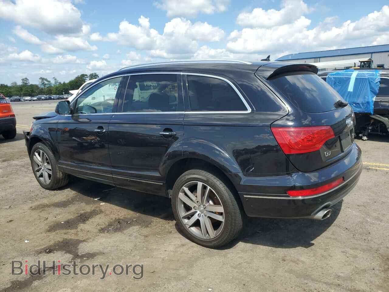 2015 AUDI Q7 - VIN: WA1LMAFEXFD026823 - Фото 2