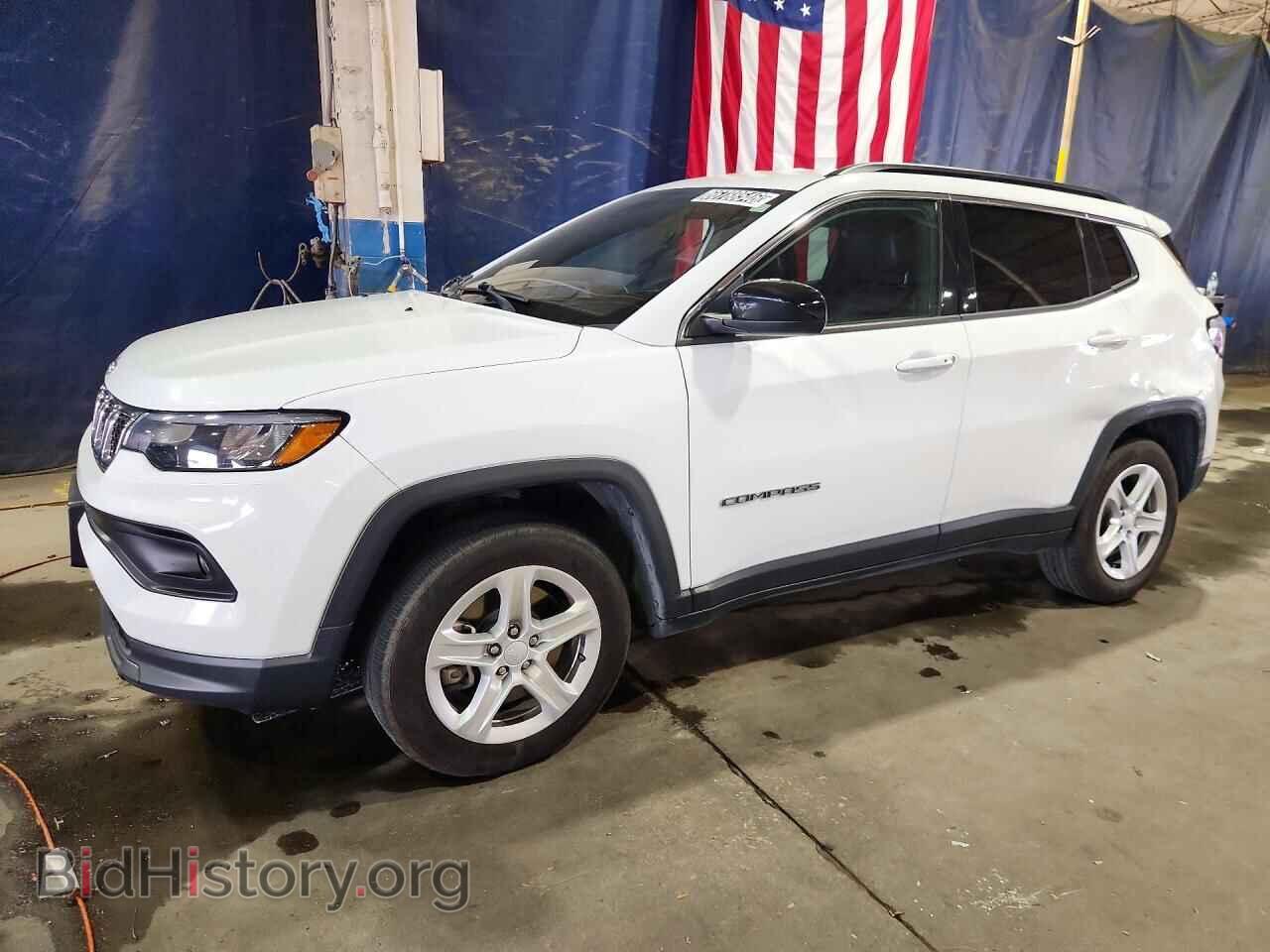 Photo 3C4NJDBN7PT552949 - JEEP COMPASS 2023