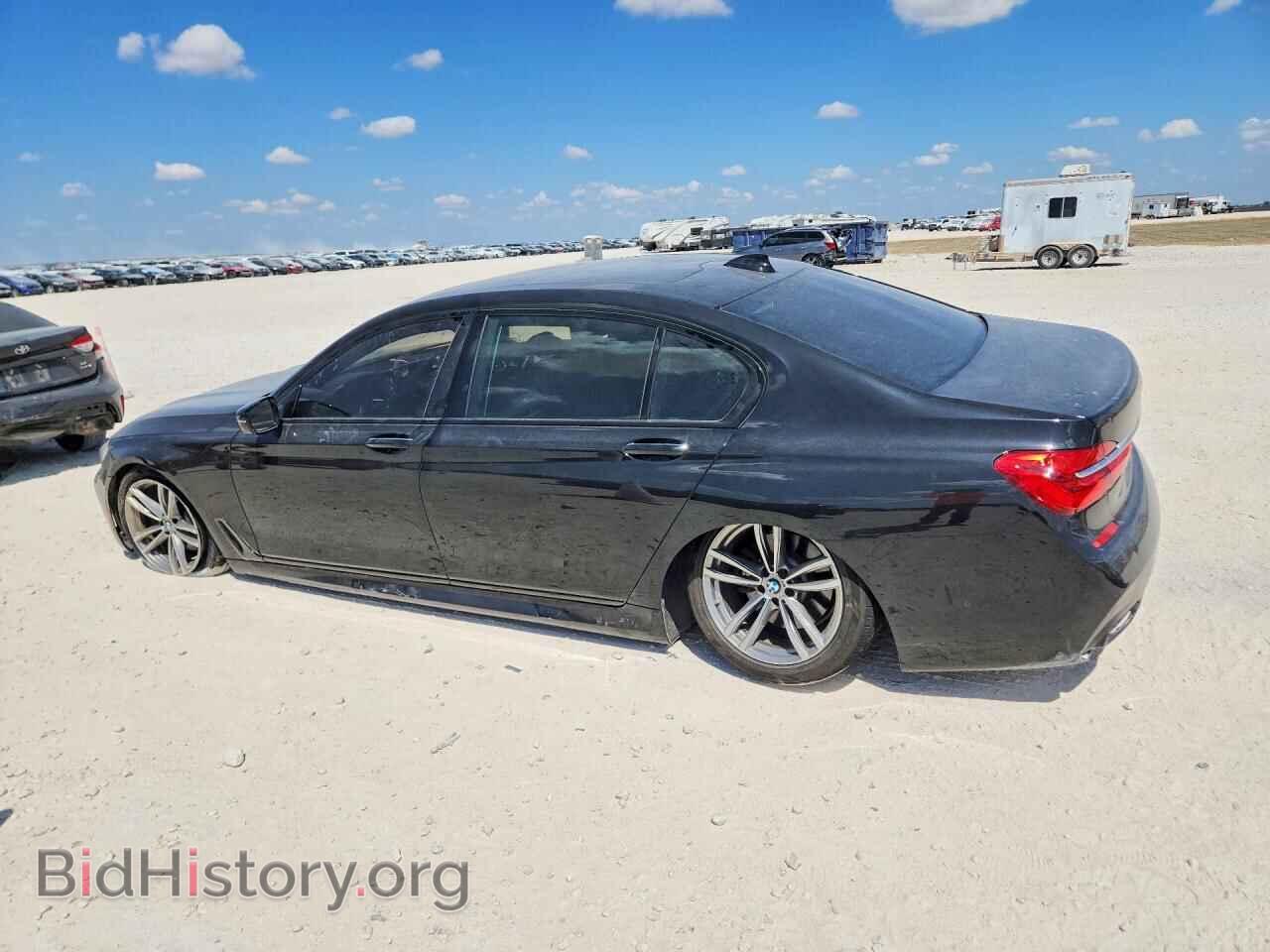2016 BMW 7 SERIES - VIN: WBA7E2C53GG548060 - Фото 2