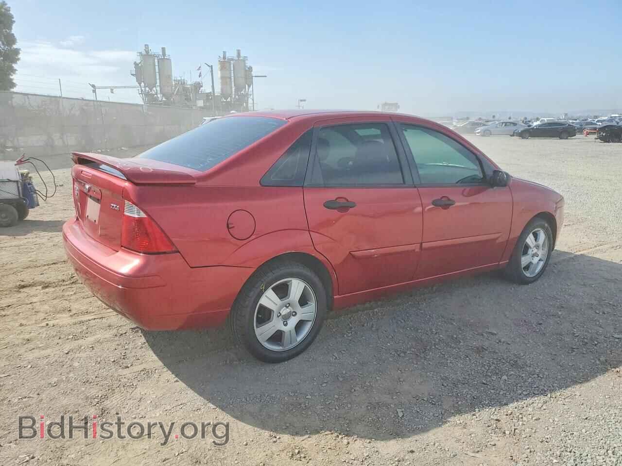 2005 FORD FOCUS - VIN: 1FAHP34N85W189237 - Фото 3