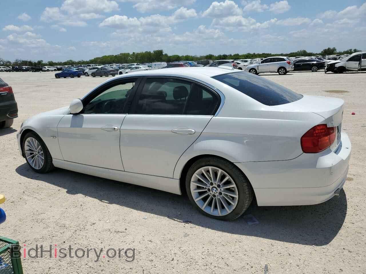 2009 BMW 3 SERIES - VIN: WBAPM73569A366553 - Фото 2