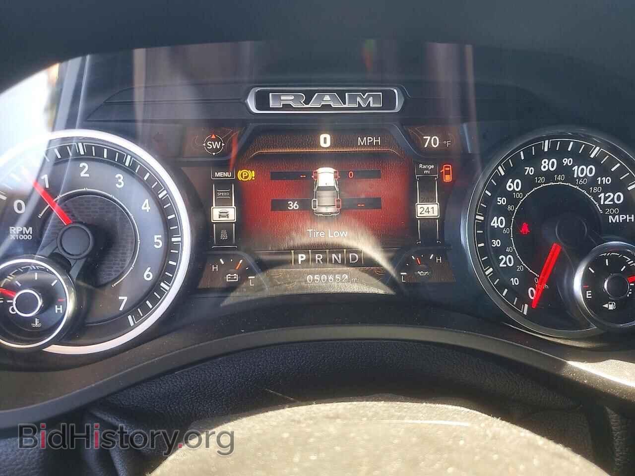 2021 RAM 1500 - VIN: 1C6SRFJT3MN782983 - Photo 9
