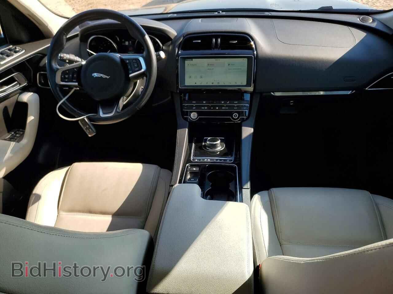 2020 JAGUAR F-PACE - VIN: SADCK2GXXLA637406 - Фото 8