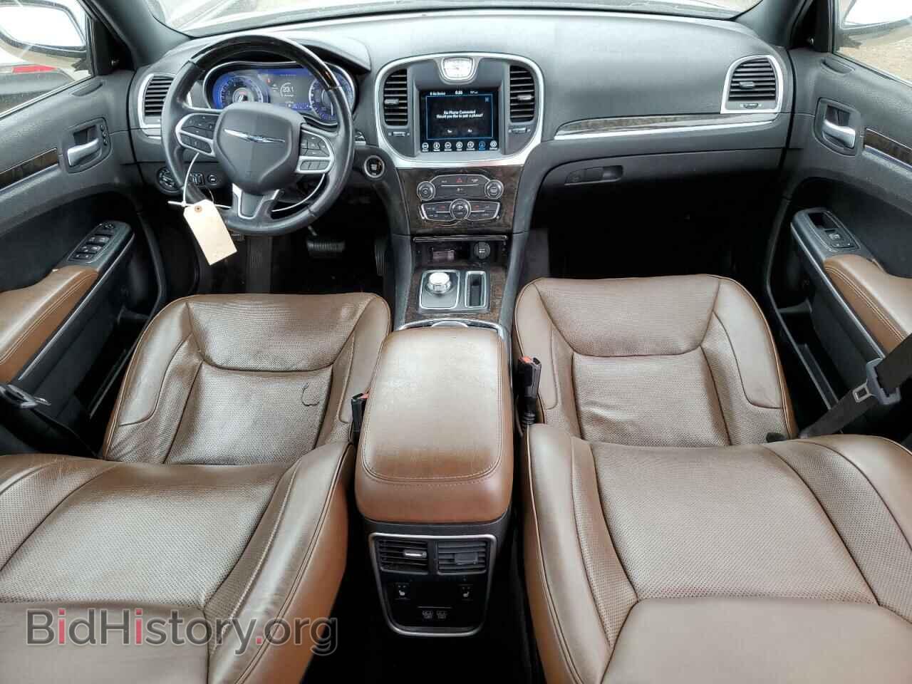 2019 CHRYSLER 300 - VIN: 2C3CCAEG9KH528039 - Фото 8