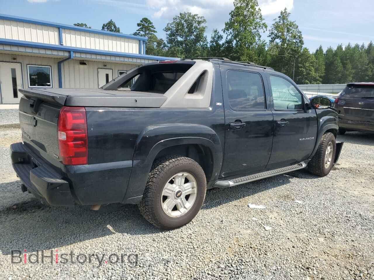 2011 CHEVROLET AVALANCHE - VIN: 3GNTKFE35BG109167 - Фото 3