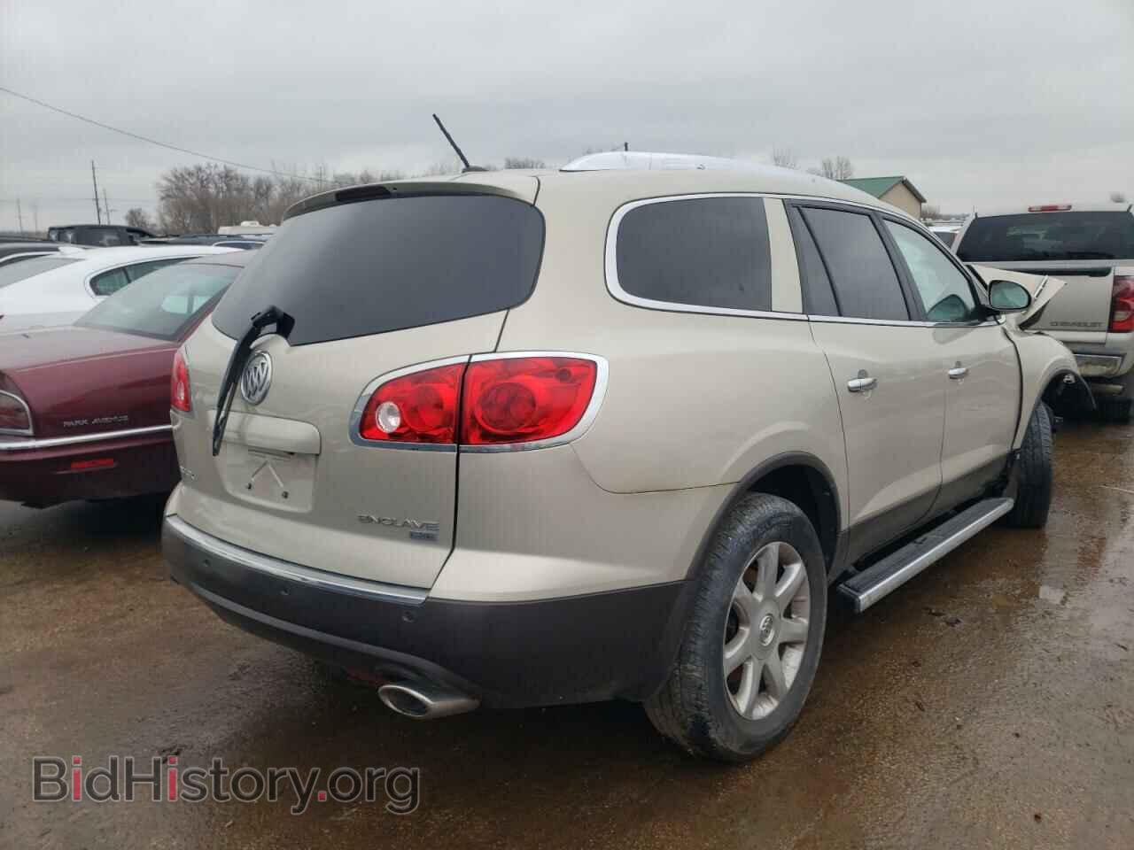 2010 BUICK ENCLAVE - VIN: 5GALRCEDXAJ197546 - Photo 4