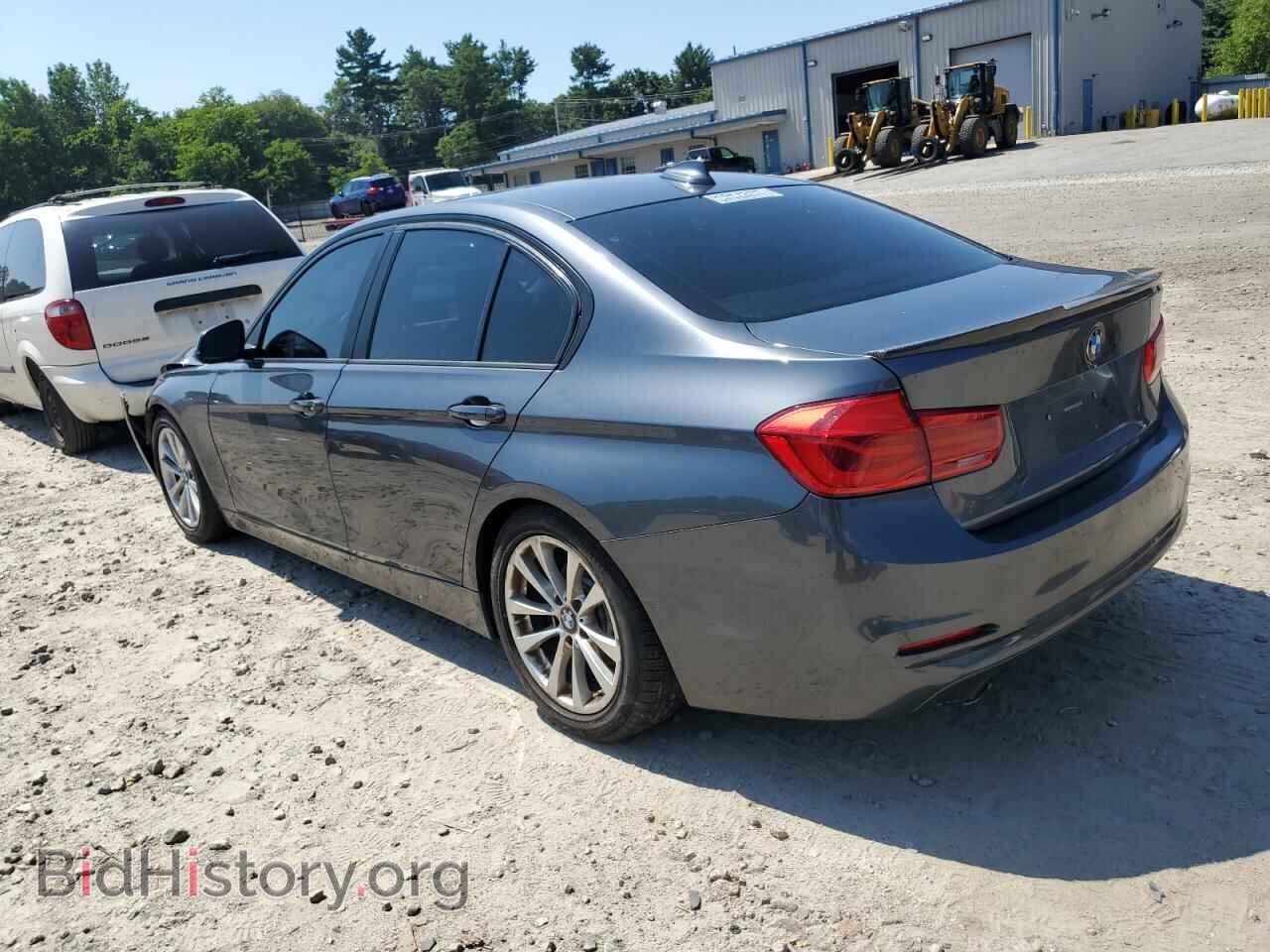 2016 BMW 3 SERIES - VIN: WBA8E5G55GNU20432 - Фото 2