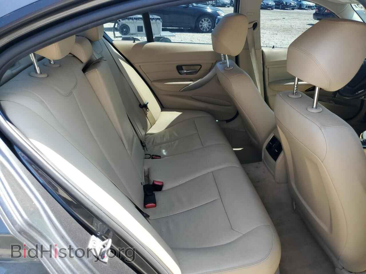 2016 BMW 3 SERIES - VIN: WBA8E5G55GNU20432 - Фото 10