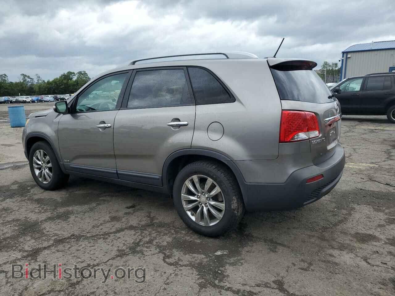 2011 KIA SORENTO - VIN: 5XYKUDA22BG087725 - Фото 2