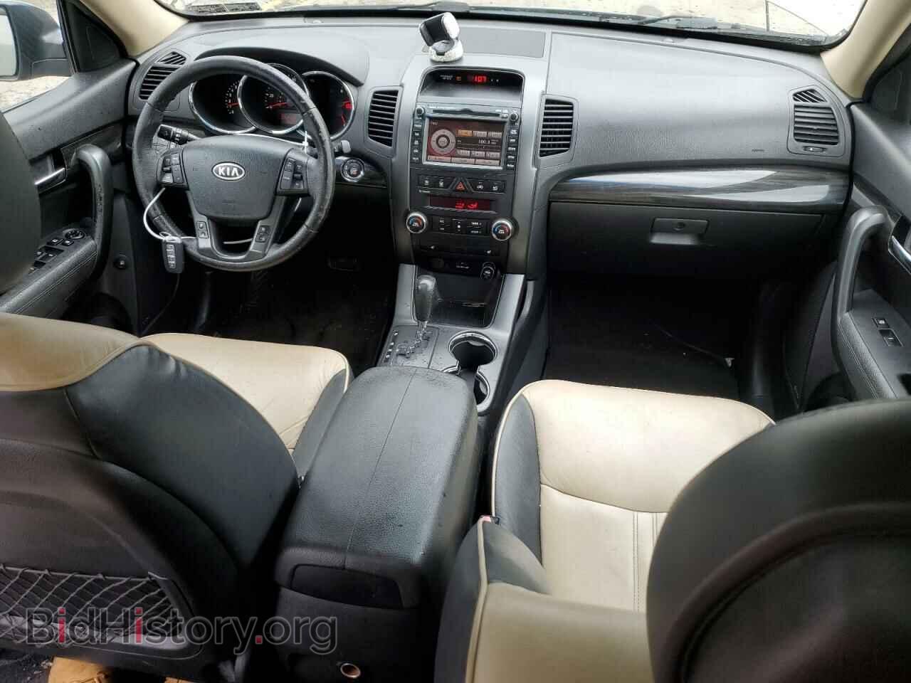 2011 KIA SORENTO - VIN: 5XYKUDA22BG087725 - Фото 8