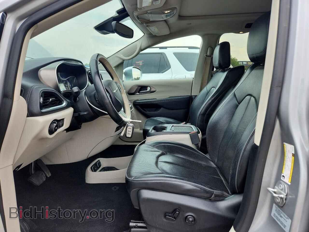 2017 CHRYSLER PACIFICA - VIN: 2C4RC1GG9HR744172 - Фото 7