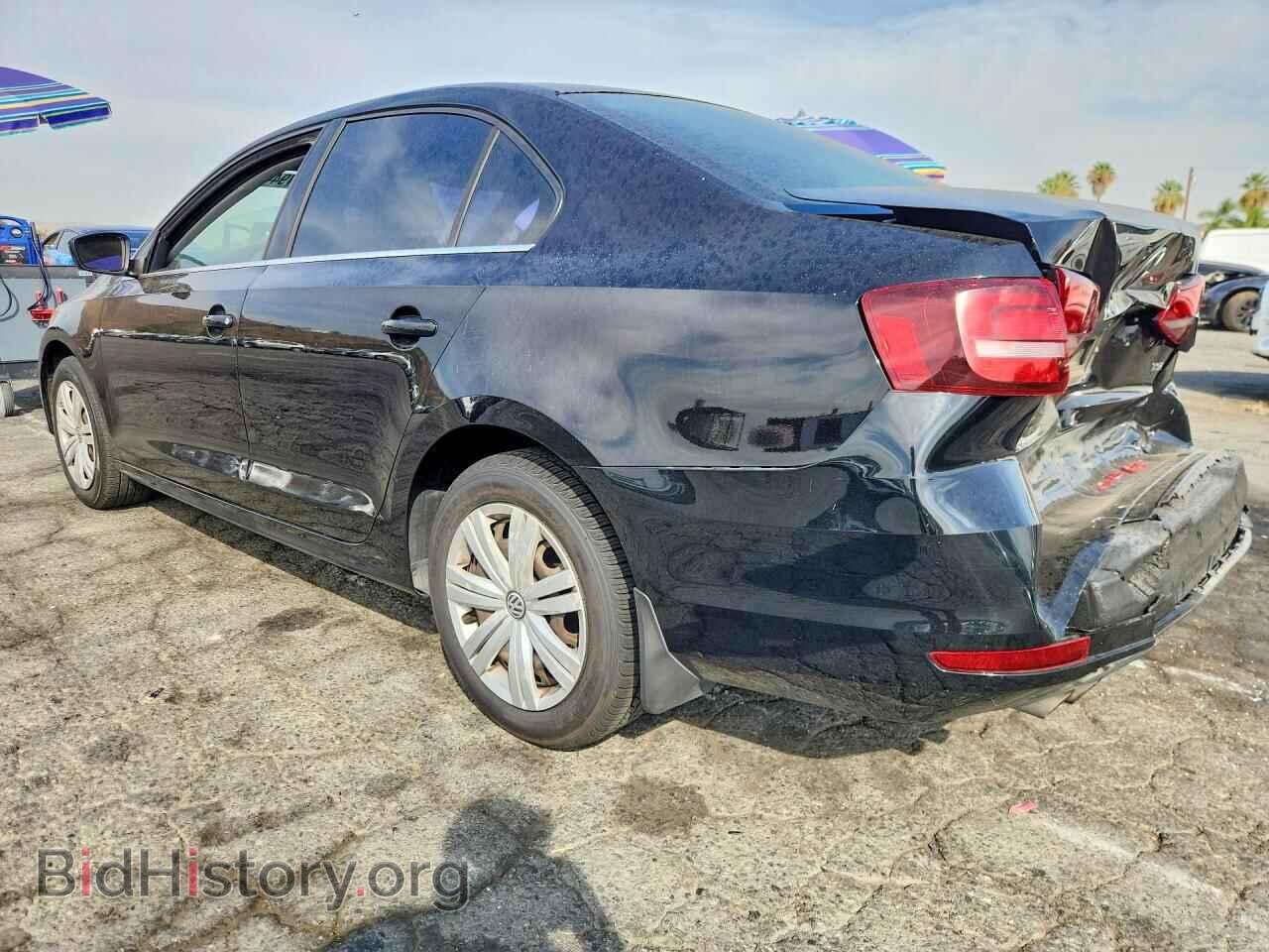 2017 VOLKSWAGEN JETTA - VIN: 3VW2B7AJ7HM391236 - Photo 2