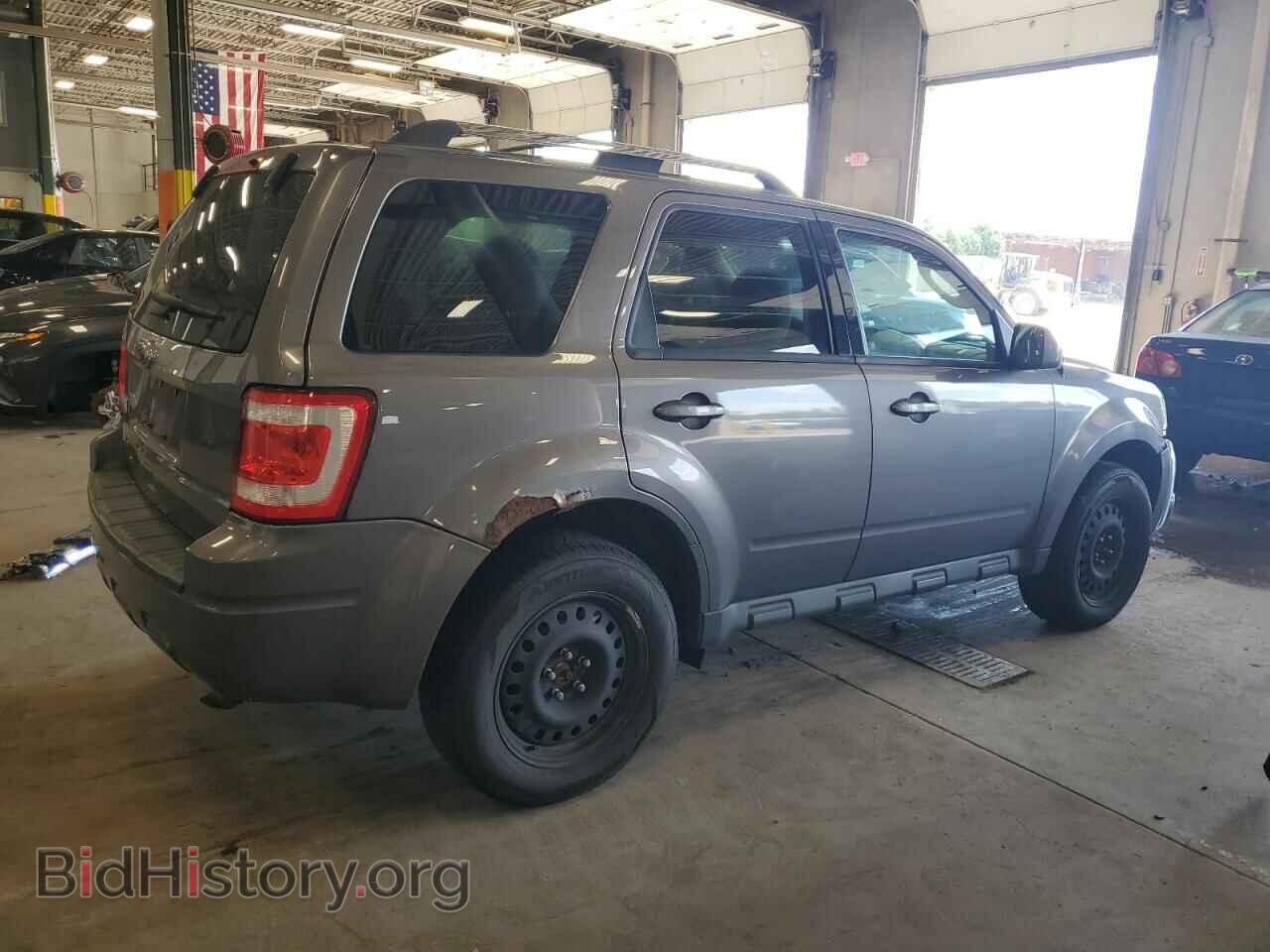 2011 FORD ESCAPE - VIN: 1FMCU9E74BKB39384 - Фото 3