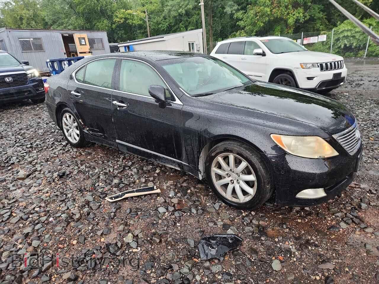 2008 LEXUS LS460 - VIN: JTHBL46F385084007 - Photo 4
