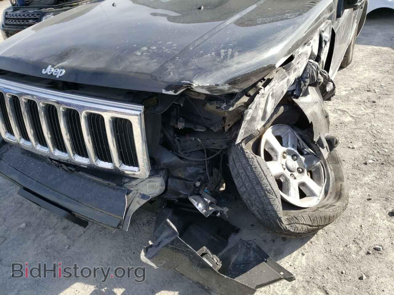 2008 JEEP COMMANDER - VIN: 1J8HG58268C200028 - Фото 9