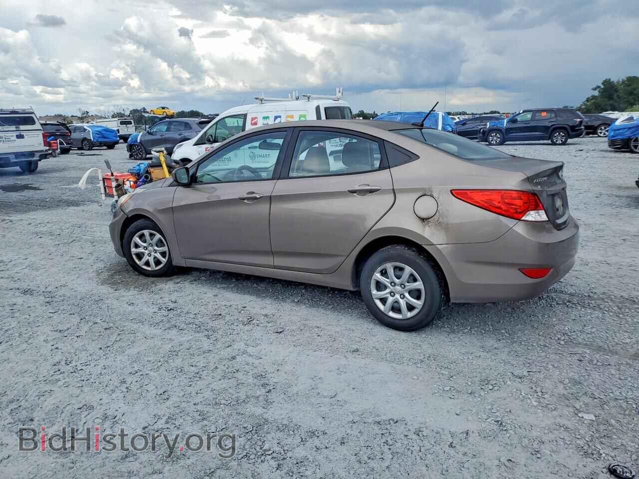 2013 HYUNDAI ACCENT - VIN: KMHCT4AE9DU571549 - Photo 2