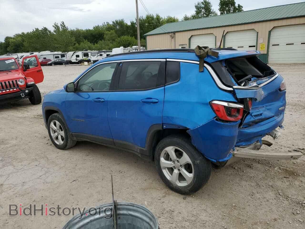 2017 JEEP COMPASS - VIN: 3C4NJDBB1HT641388 - Photo 2