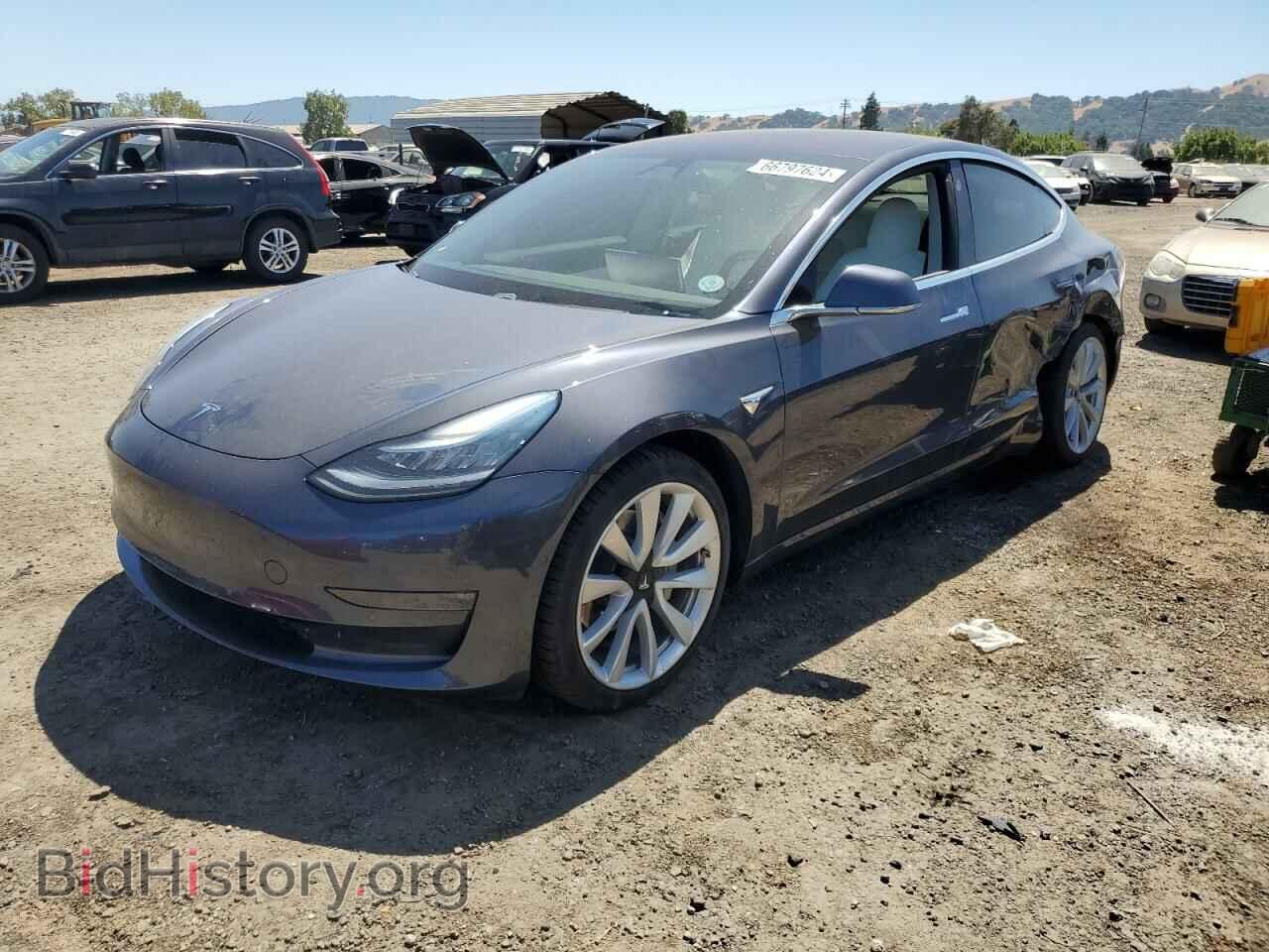 Фотография 5YJ3E1EB9JF184341 - TESLA MODEL 3 2018