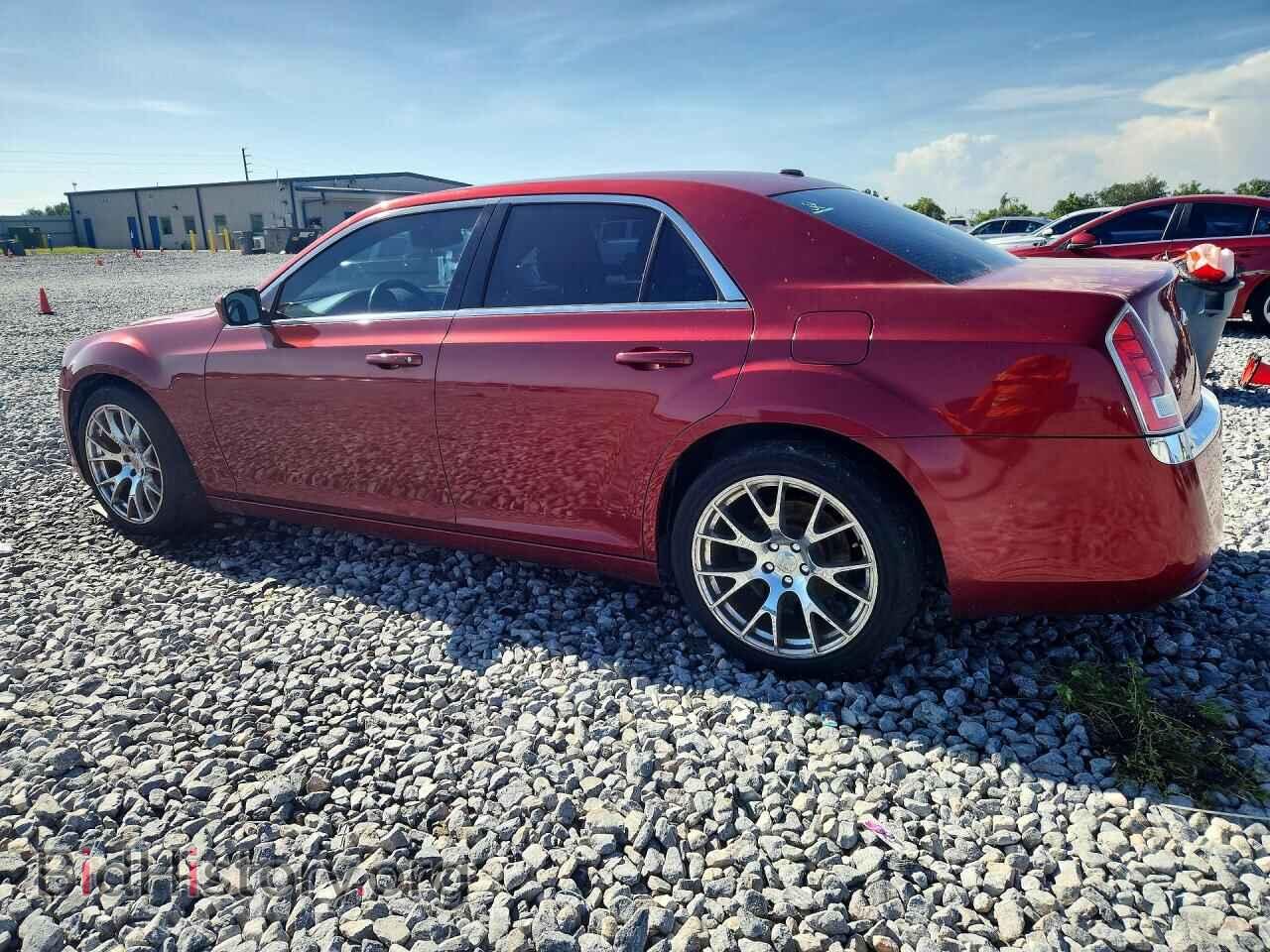 2012 CHRYSLER 300 - VIN: 2C3CCAAG4CH184546 - Photo 2