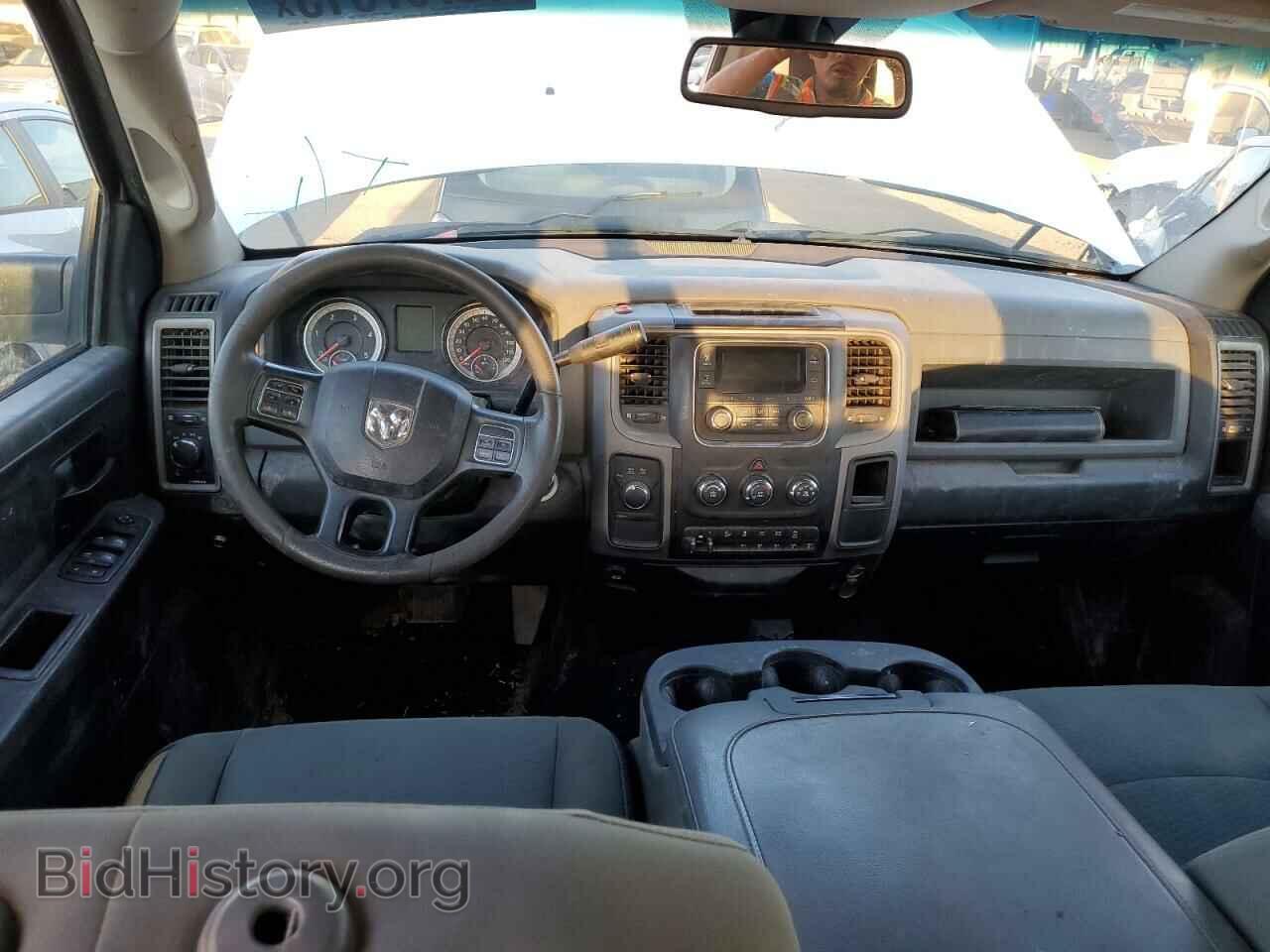 2017 RAM All Models - VIN: 3C6UR5CL1HG553216 - Photo 8