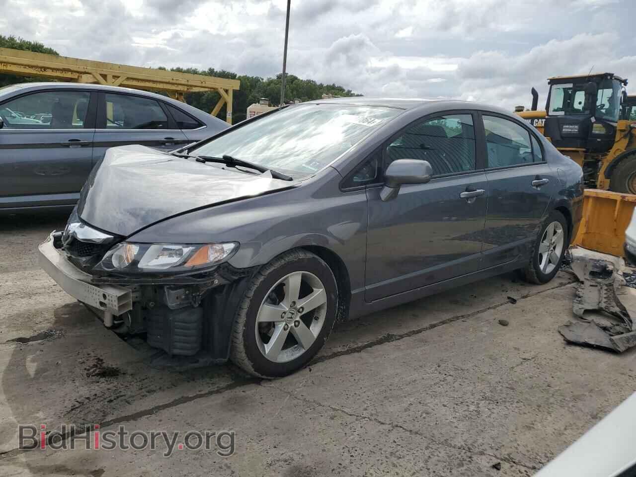 Photo 19XFA1F61BE024813 - HONDA CIVIC 2011
