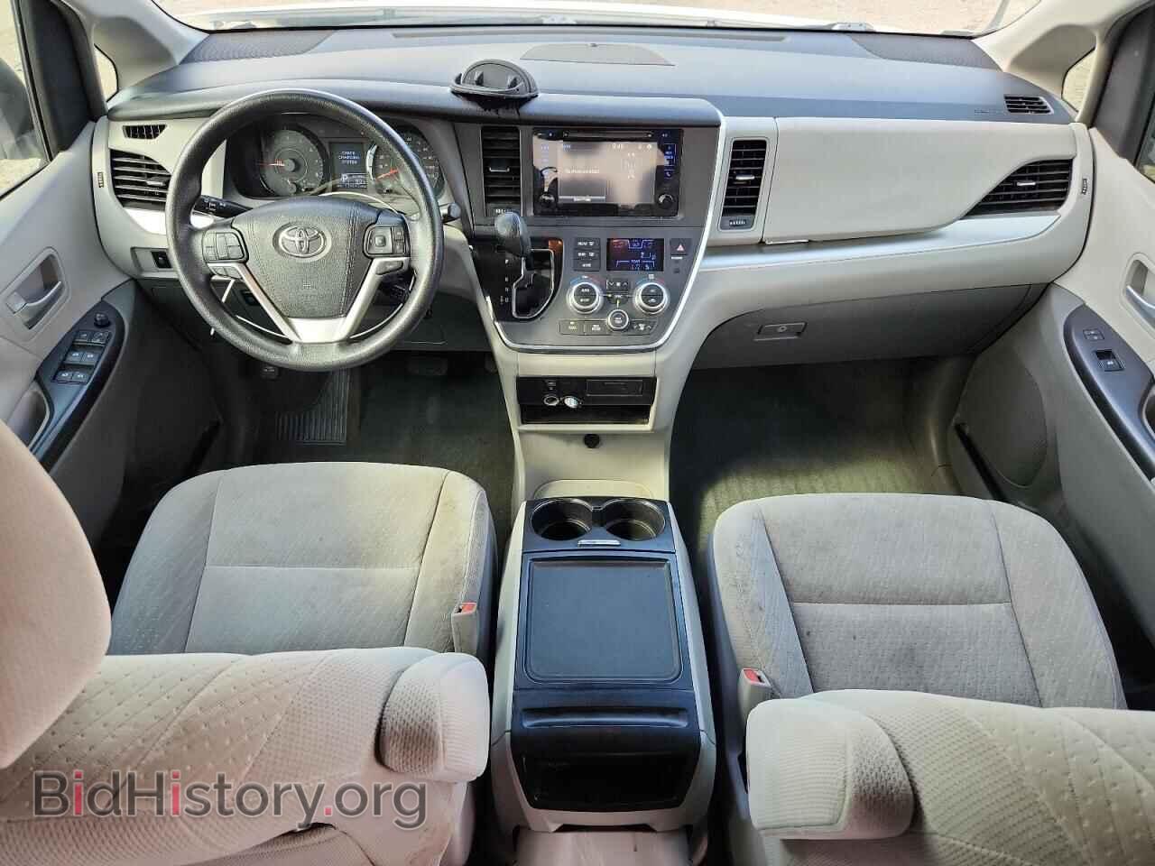 2017 TOYOTA All Models - VIN: 5TDKZ3DC4HS858715 - Фото 8