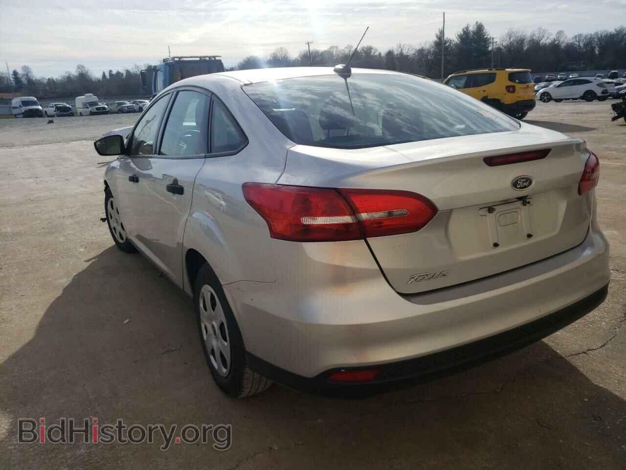 2017 FORD FOCUS - VIN: 1FADP3E22HL346009 - Photo 3