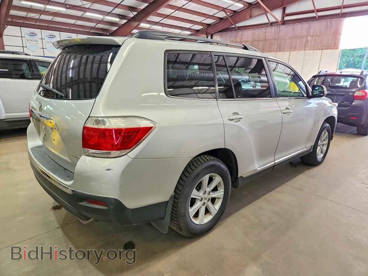 2012 TOYOTA HIGHLANDER - VIN: 5TDBK3EH7CS105896 - Фото 3